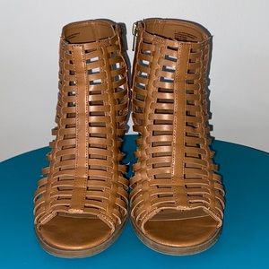 Mossimo Caged Block Cognac Heel